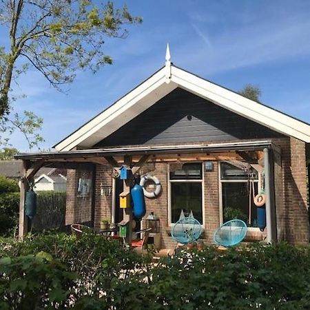 BelleMare Bungalow Lauwersmeer mit eingezäuntem Garten Anjum Exterior foto